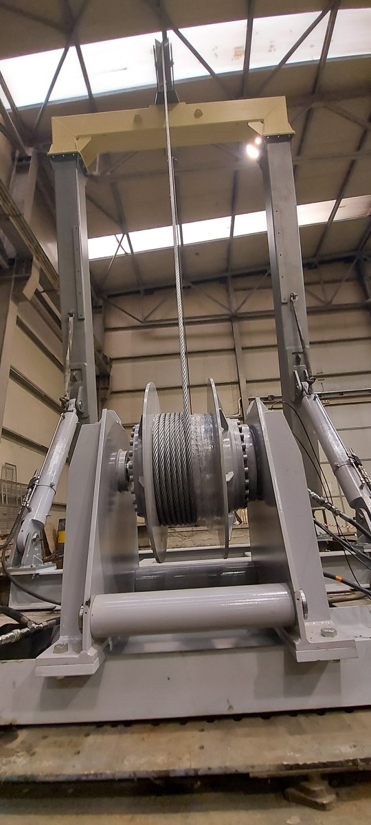 2663-10te-a-frame-winch_4