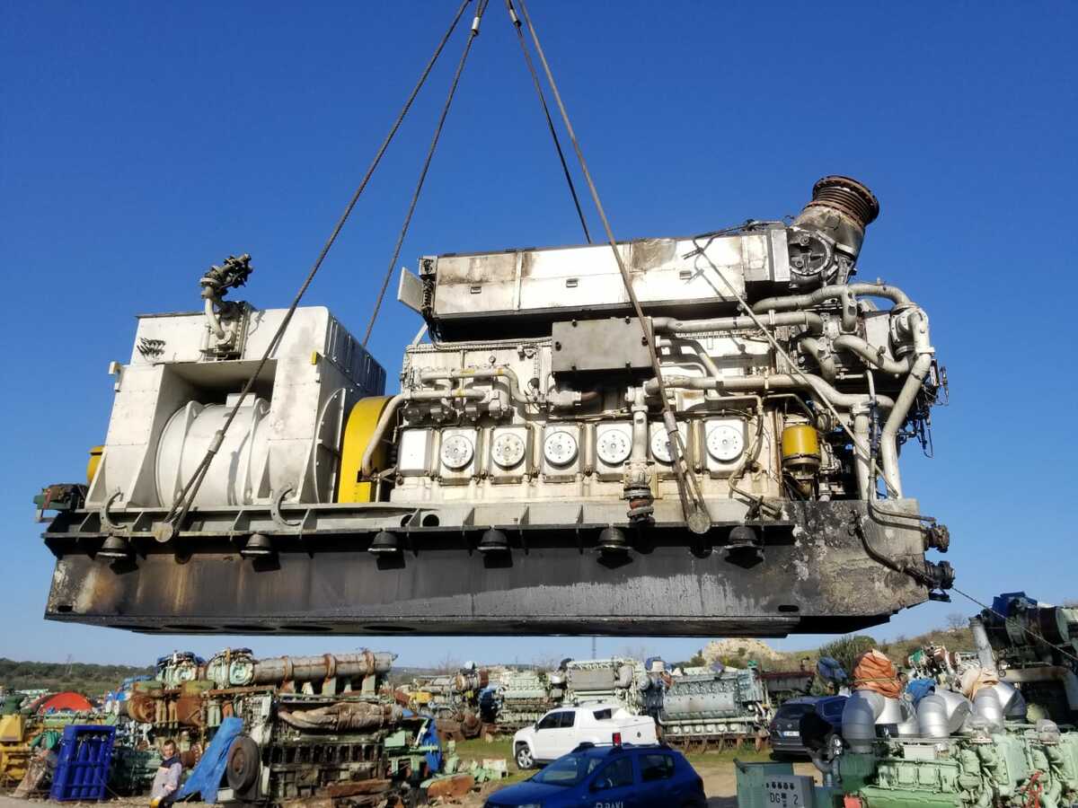 2705-wartsila-6r32d-marine-engine_3