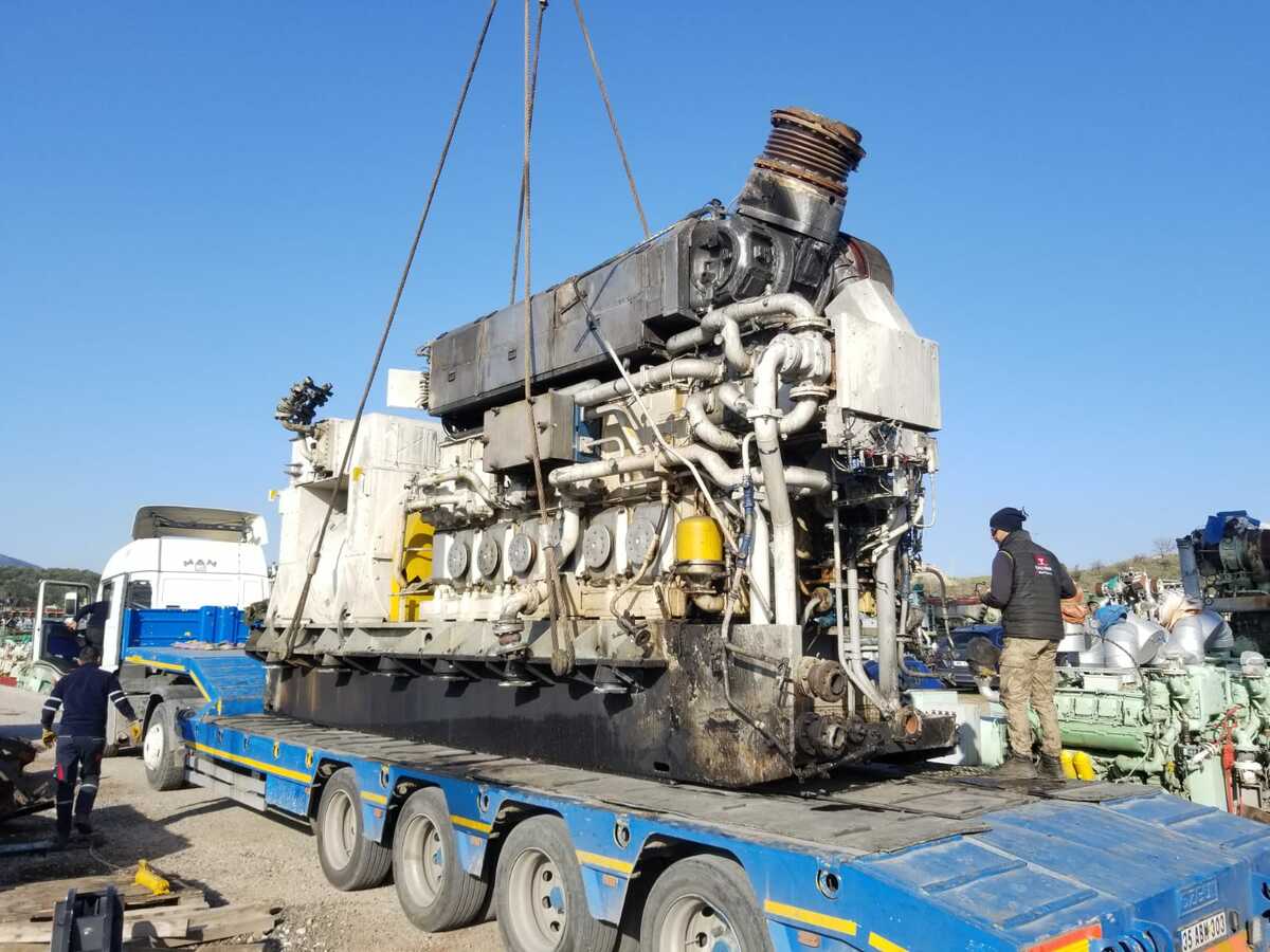 2705-wartsila-6r32d-marine-engine_8