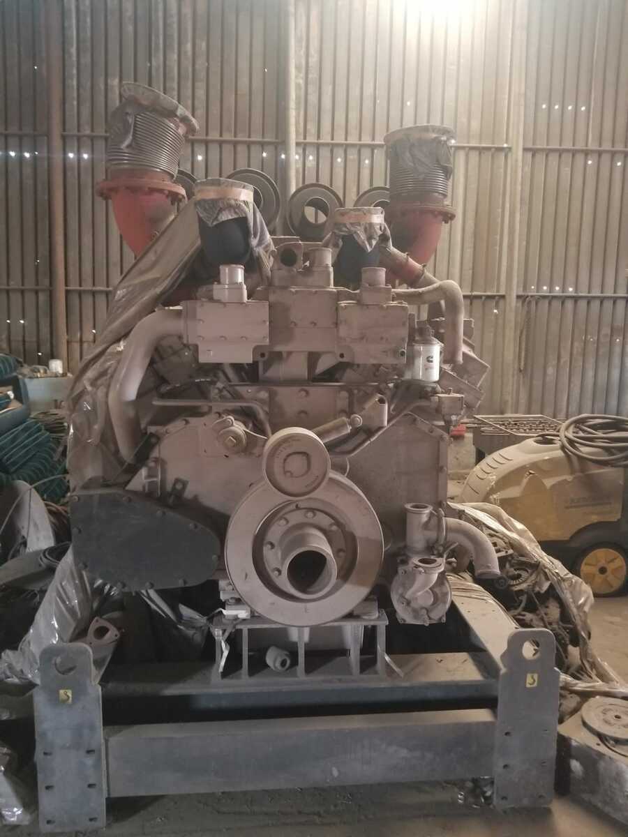 2709-cummins-qsk60-g4-engine_1