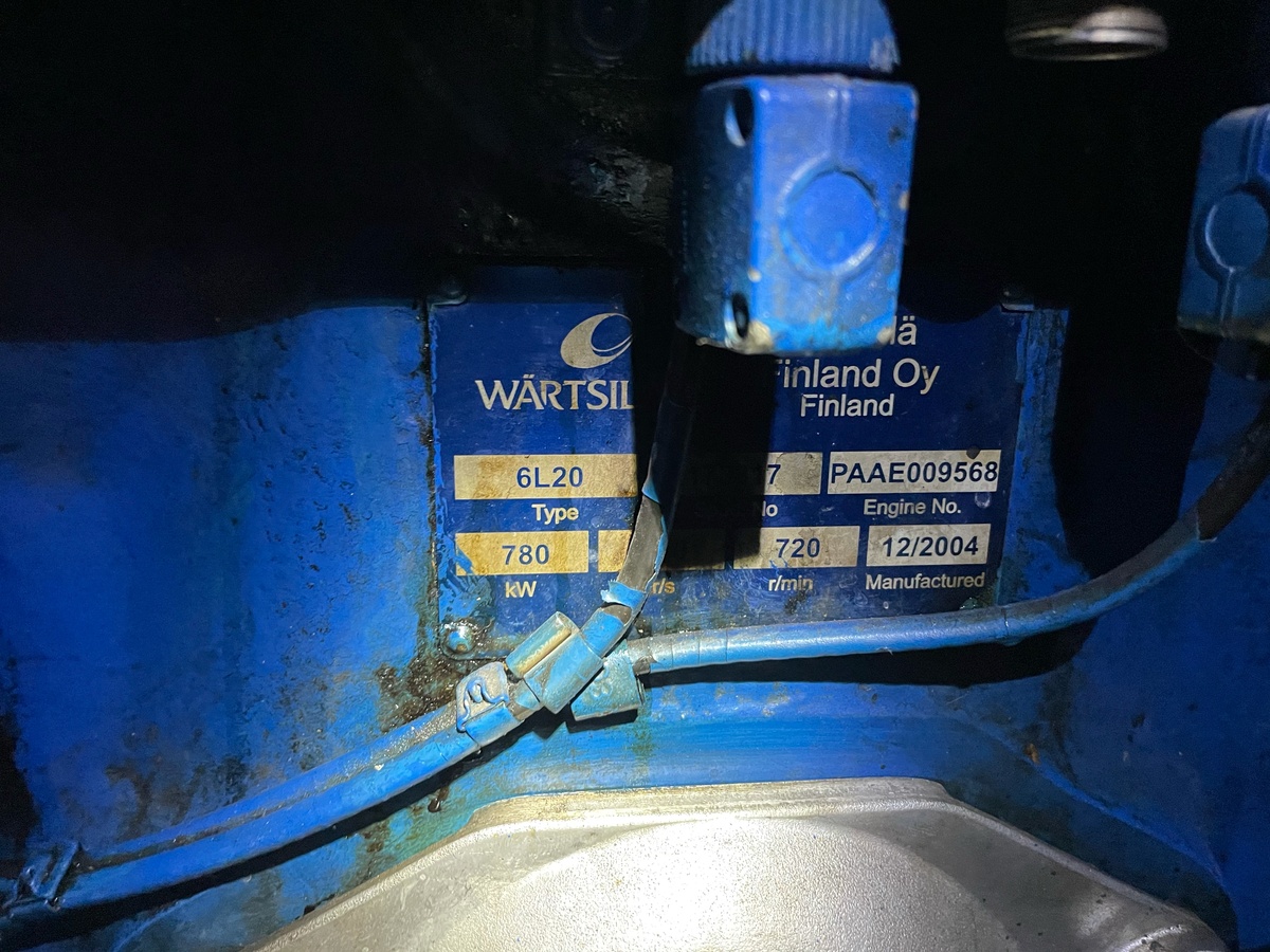 2719-3-x-2004-wartsila-6l20-gensets-780-kw_2
