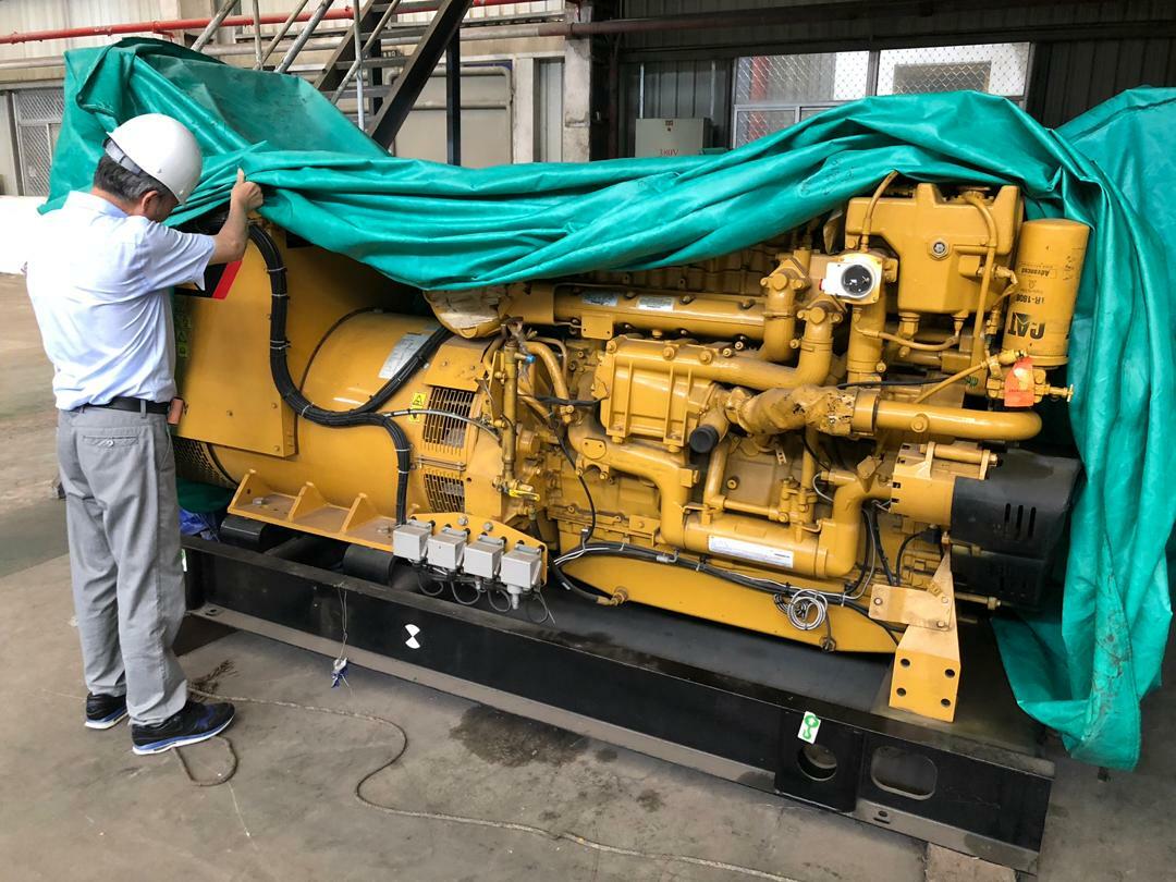 2811-c18-and-c32-caterpillar-marine-generators_94