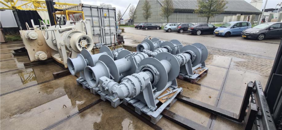 2816-c-nautical-tugger-winches_2