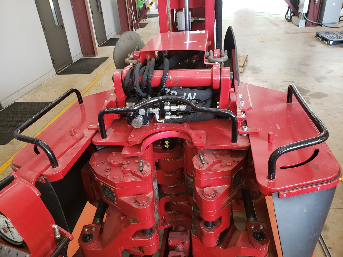 2880-st-80c-iron-roughneck_2