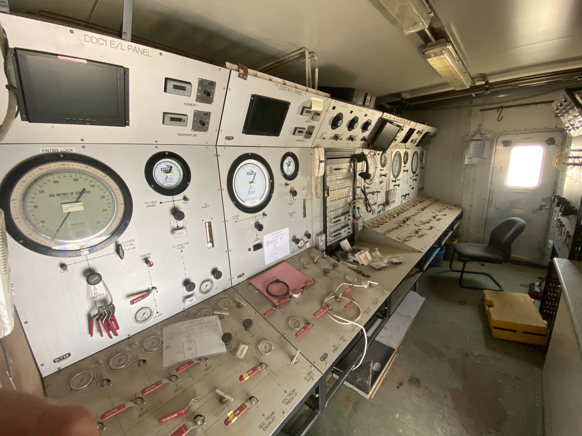 1059-12-man-diving-saturation-system_7