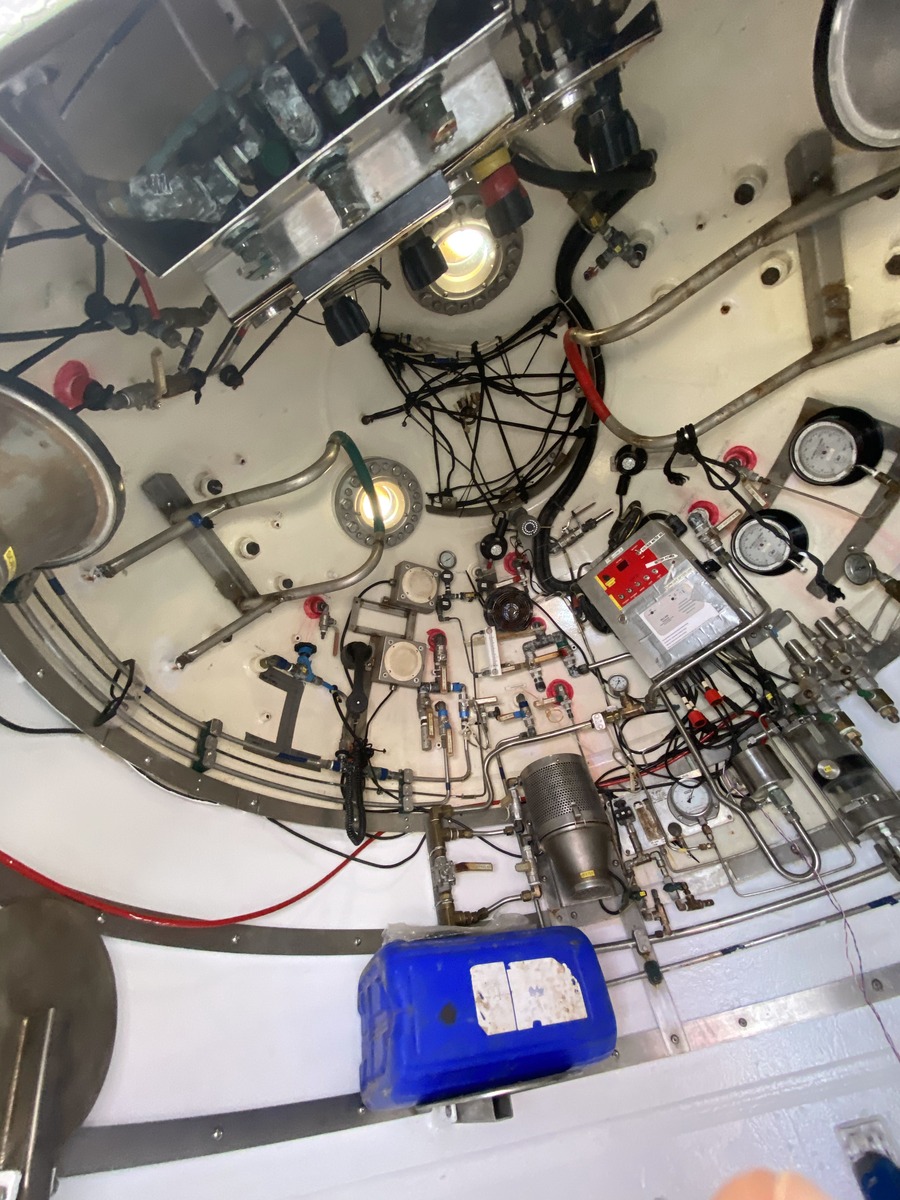 1059-12-man-diving-saturation-system_10