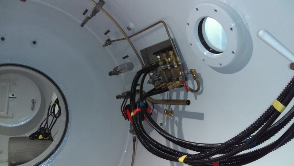 3015-60-ddc-in-20ft-offshore-container_5