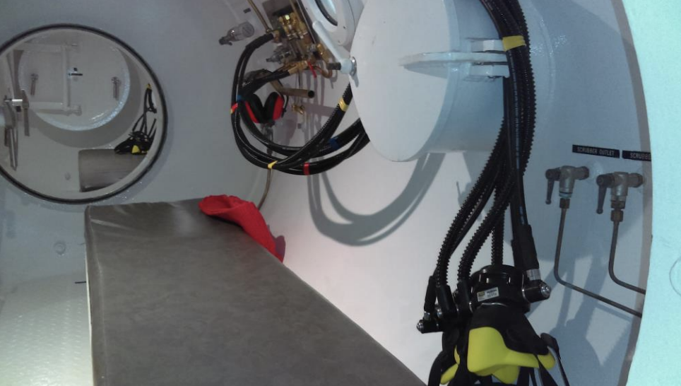 3015-60-ddc-in-20ft-offshore-container_4