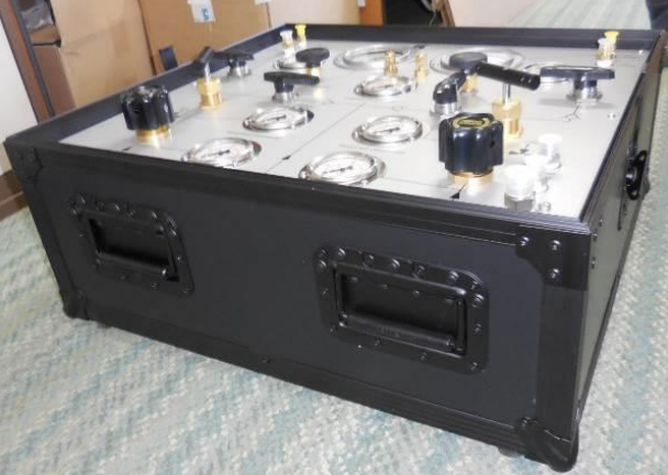 3017-2-diver-hp-lp-panels_2