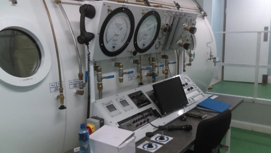 3023-hyperbaric-oxygen-therapy-chamber_21