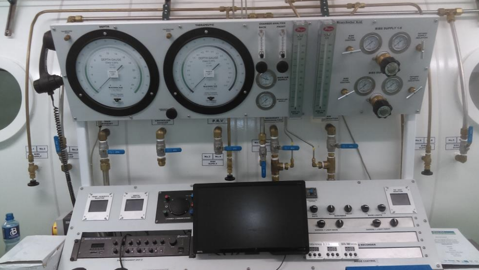 3023-hyperbaric-oxygen-therapy-chamber_20