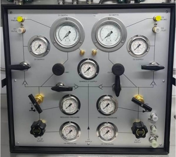 3017-2-diver-hp-lp-panels_1