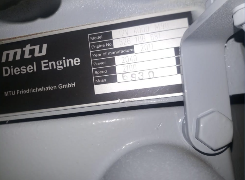 3036-mtu-12v4000-m90-marine-diesel-engines_8