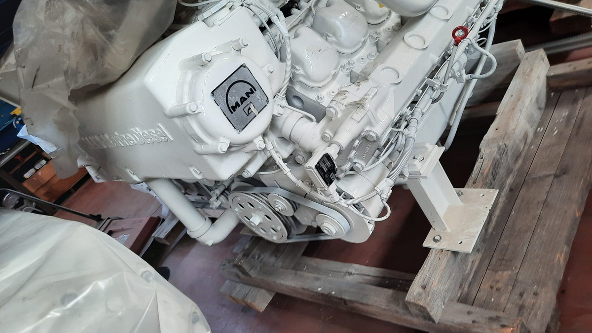 3065-man-d2840le403-marine-diesel-engine_4