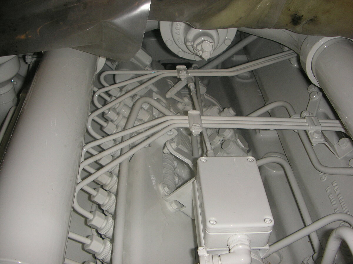 3066-man-d2842le406-marine-engines_3