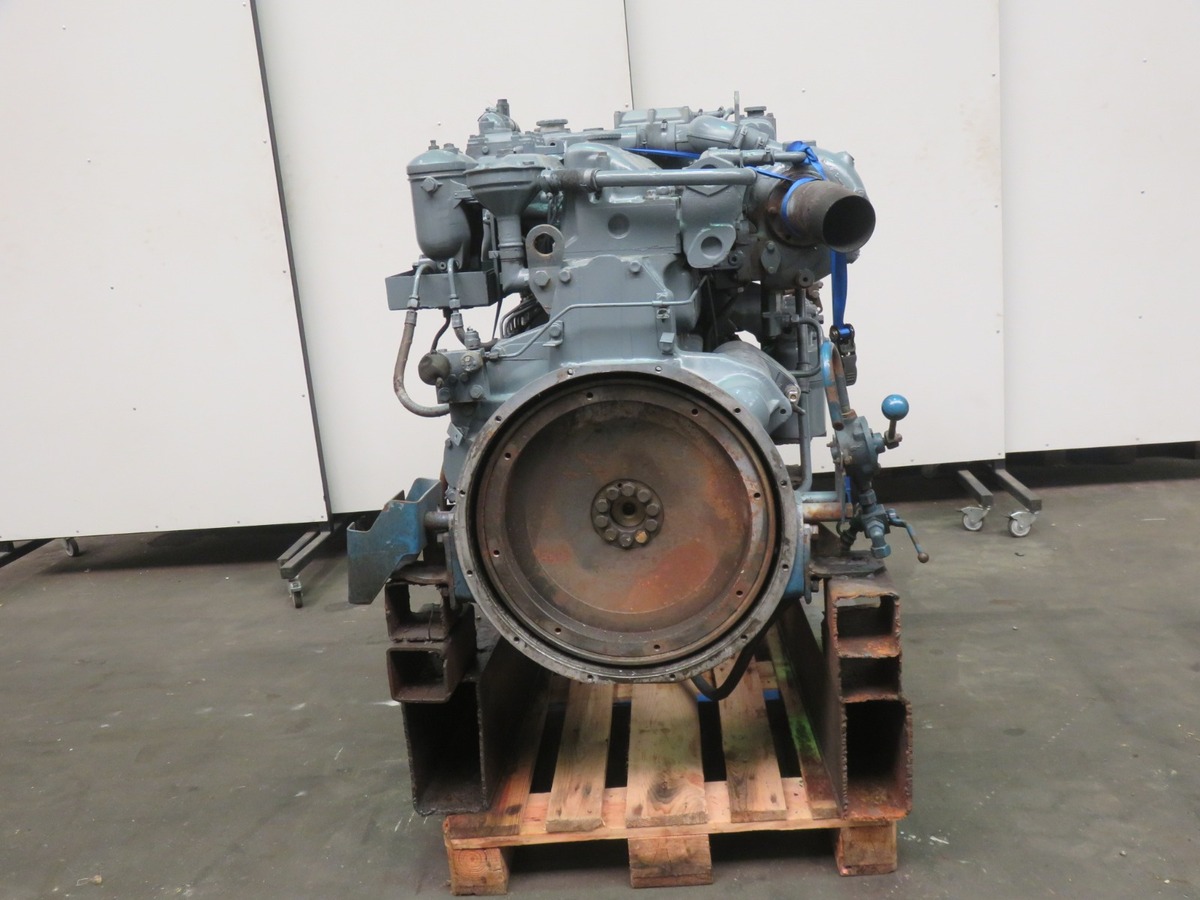 3076-man-d2866-lxe-diesel-engine_2