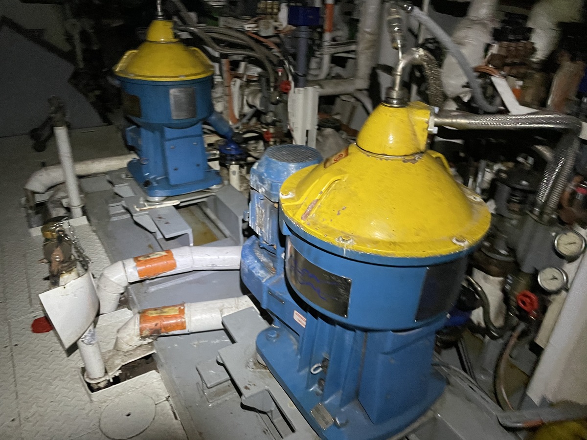 3109-various-alfa-laval-purifiers_1