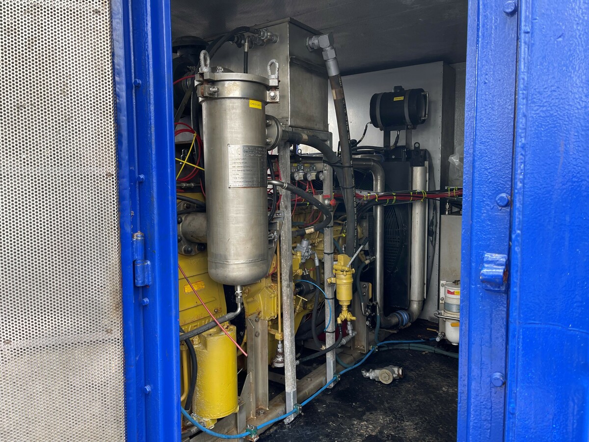 3151-containerised-uhp-jetting-unit_4