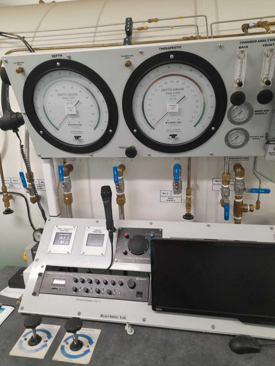 3023-hyperbaric-oxygen-therapy-chamber_14