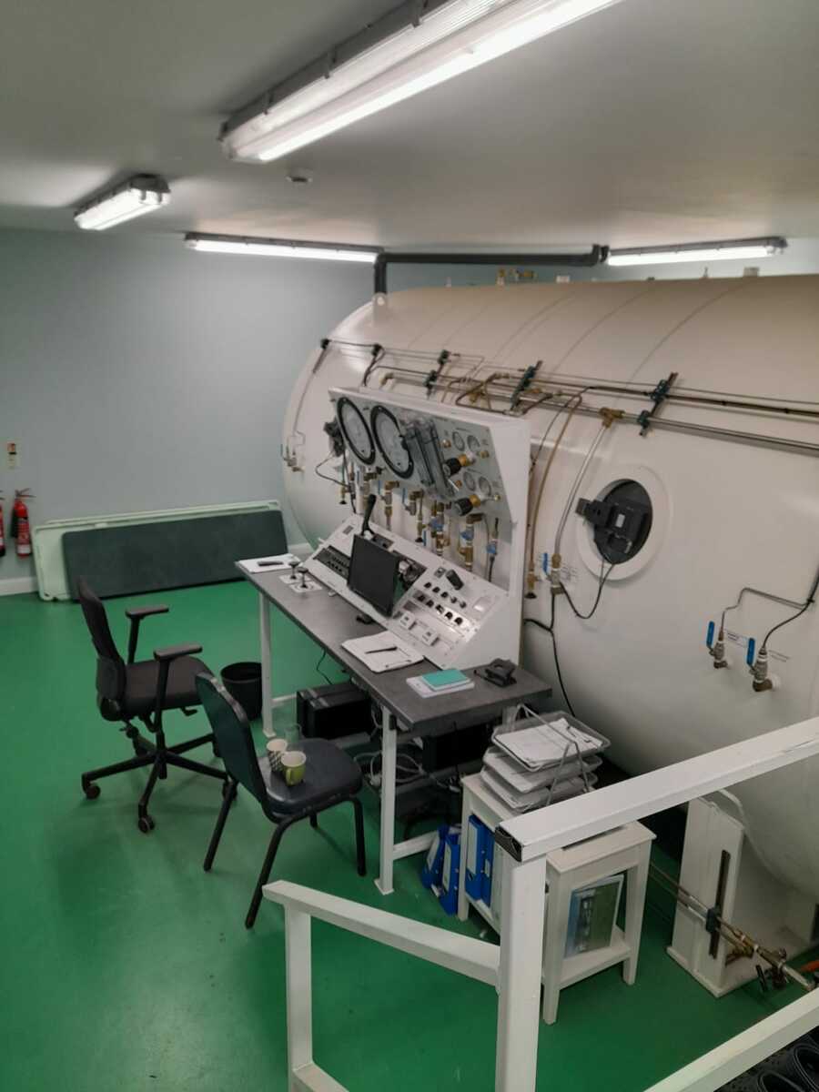 3023-hyperbaric-oxygen-therapy-chamber_6