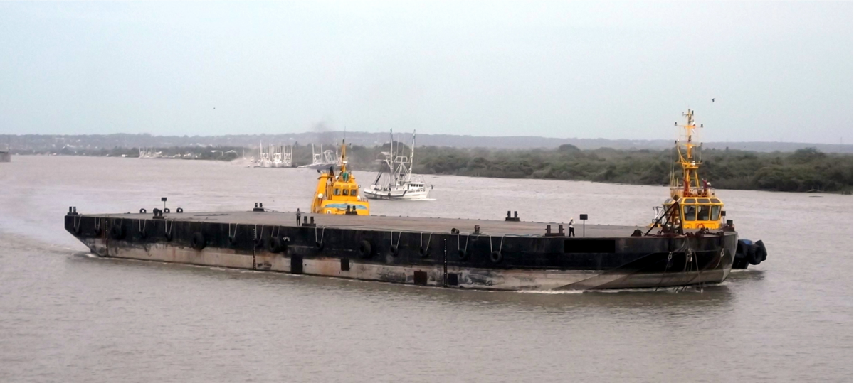 3158-300ft-cargo-barge_1