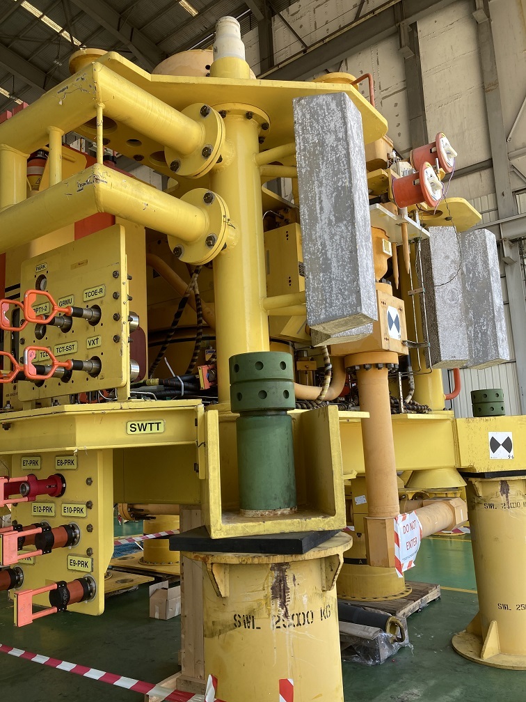 3179-baker-hughes-horizontal-xmas-tree_5