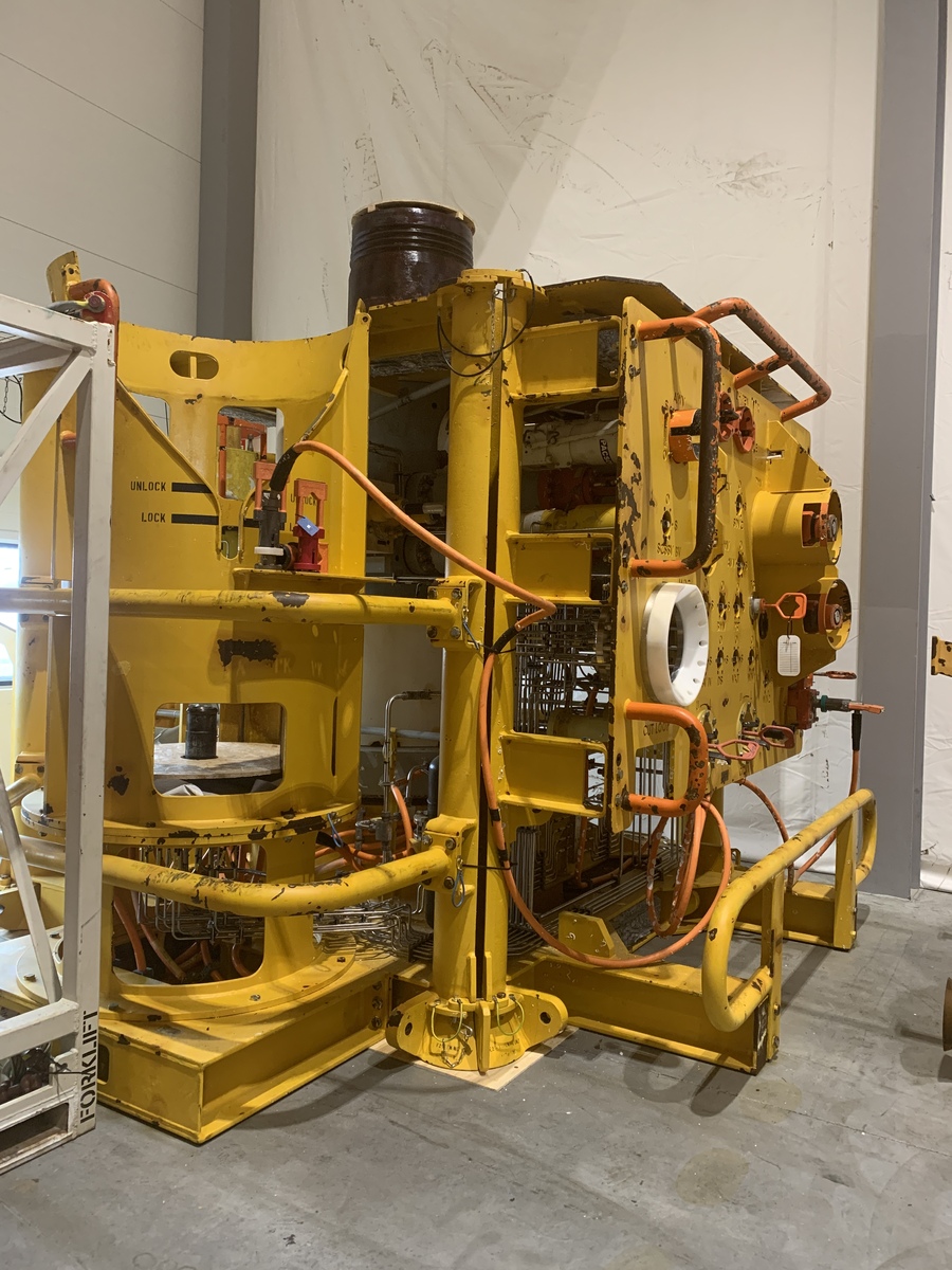 3193-aker-solutions-horizontal-xmas-tree_2