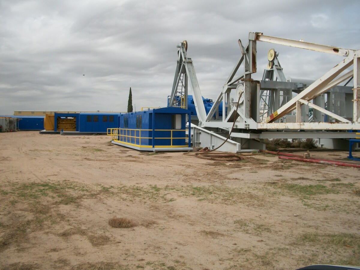 3311-2000hp-oilwell-e2000-drilling-rig_12
