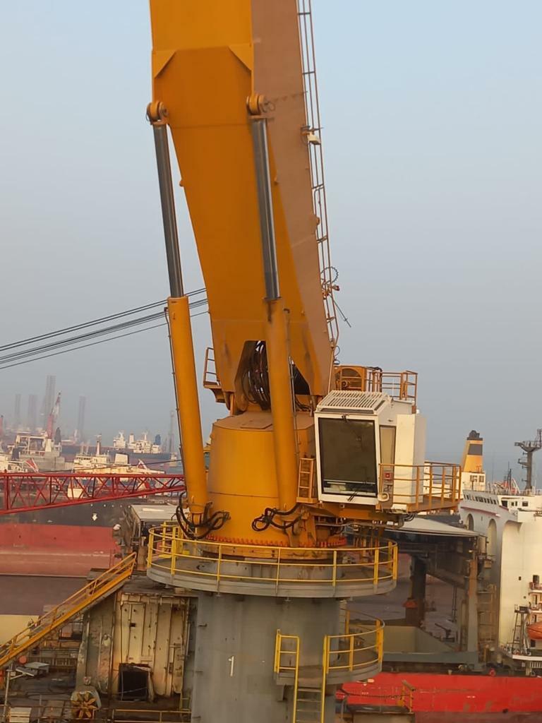 3326-85t-nov-kunckle-boom-crane_2