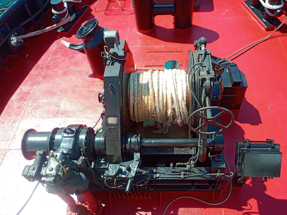 3347-norwinch-hydraulic-towing-system_1