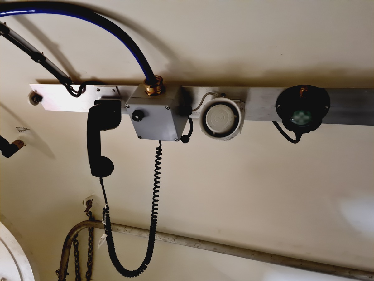2105-1-8m-diving-decompression-chamber-ddc_22