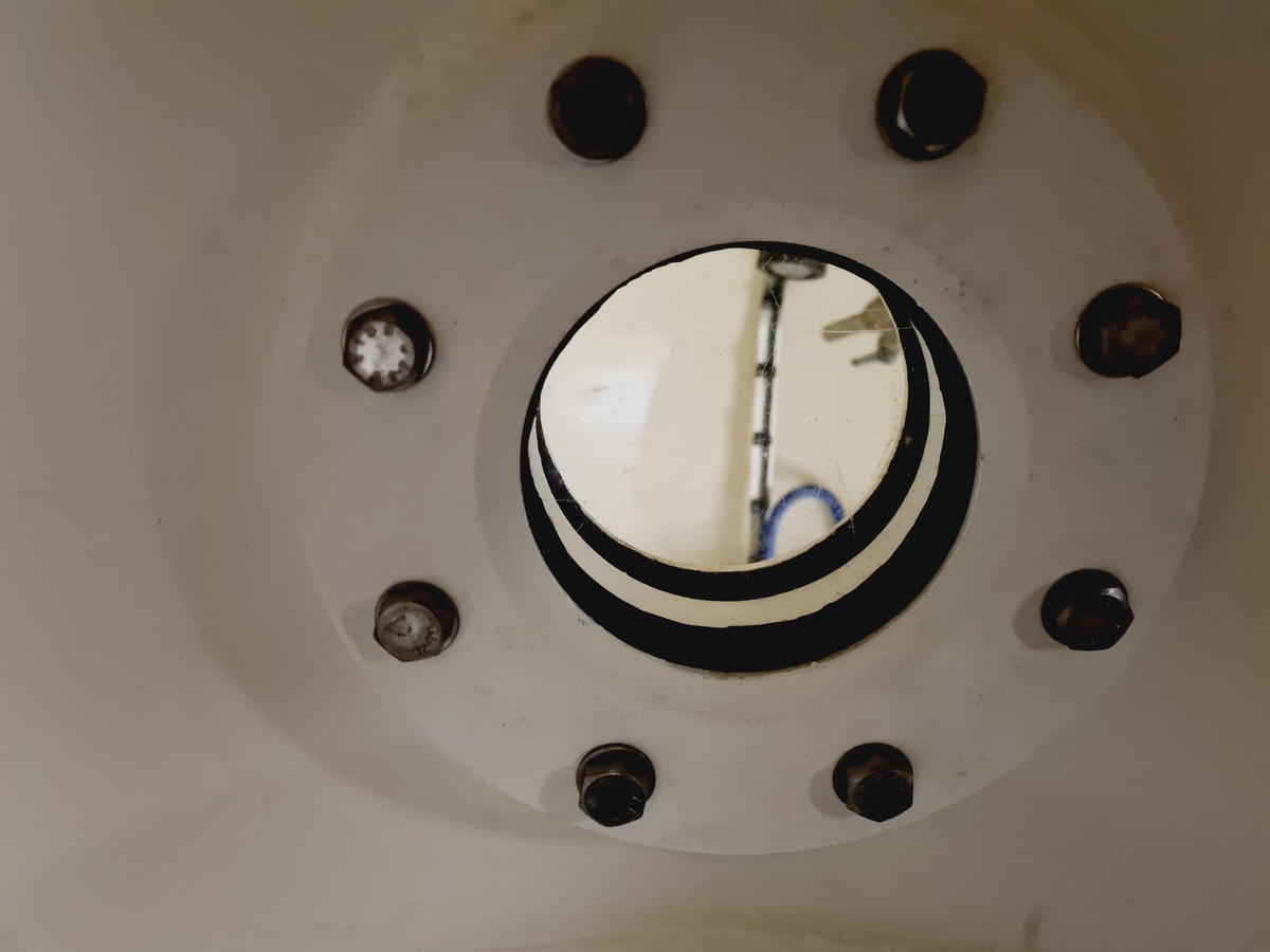 2105-1-8m-diving-decompression-chamber-ddc_4