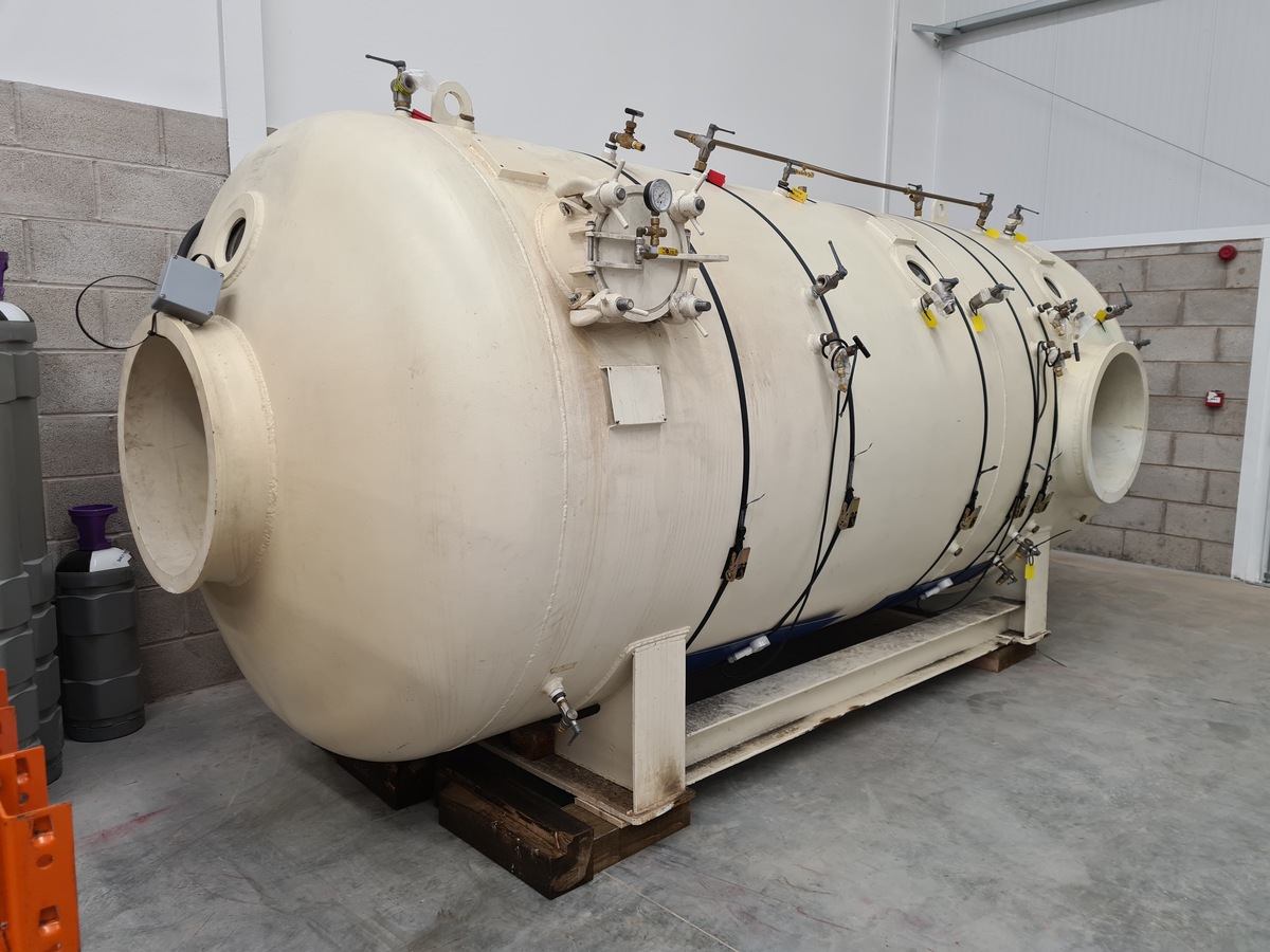 2105-1-8m-diving-decompression-chamber-ddc_20