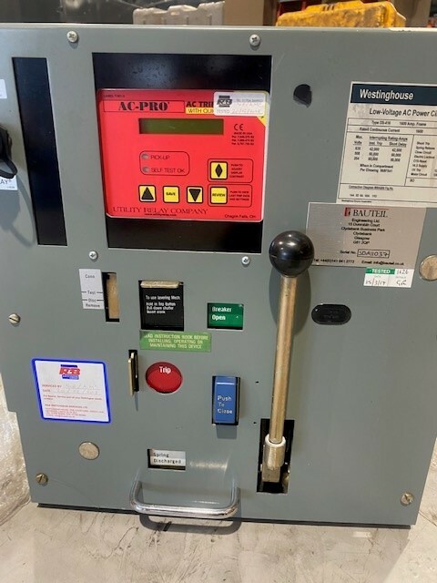3360-low-voltage-ac-power-circuit-breakers_2
