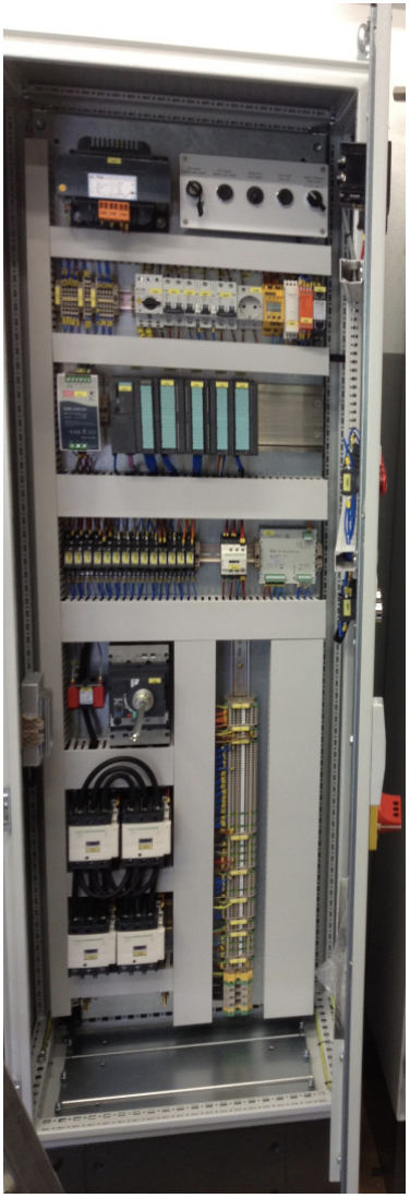 3361-brohl-250kn-electric-mooring-winches_7