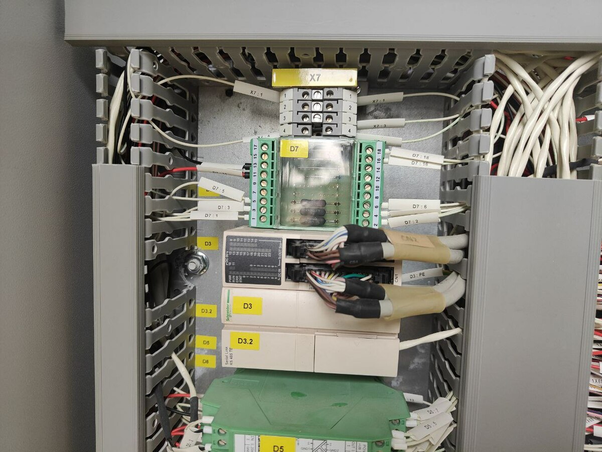 3365-mak-8m32c-electric-governor-drive-panel_8