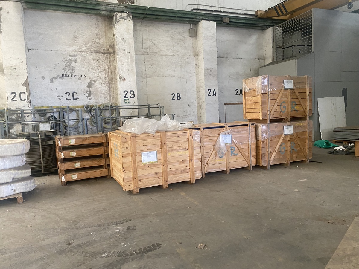 3389-liebherr-cbw-60-pedestal-crane_3