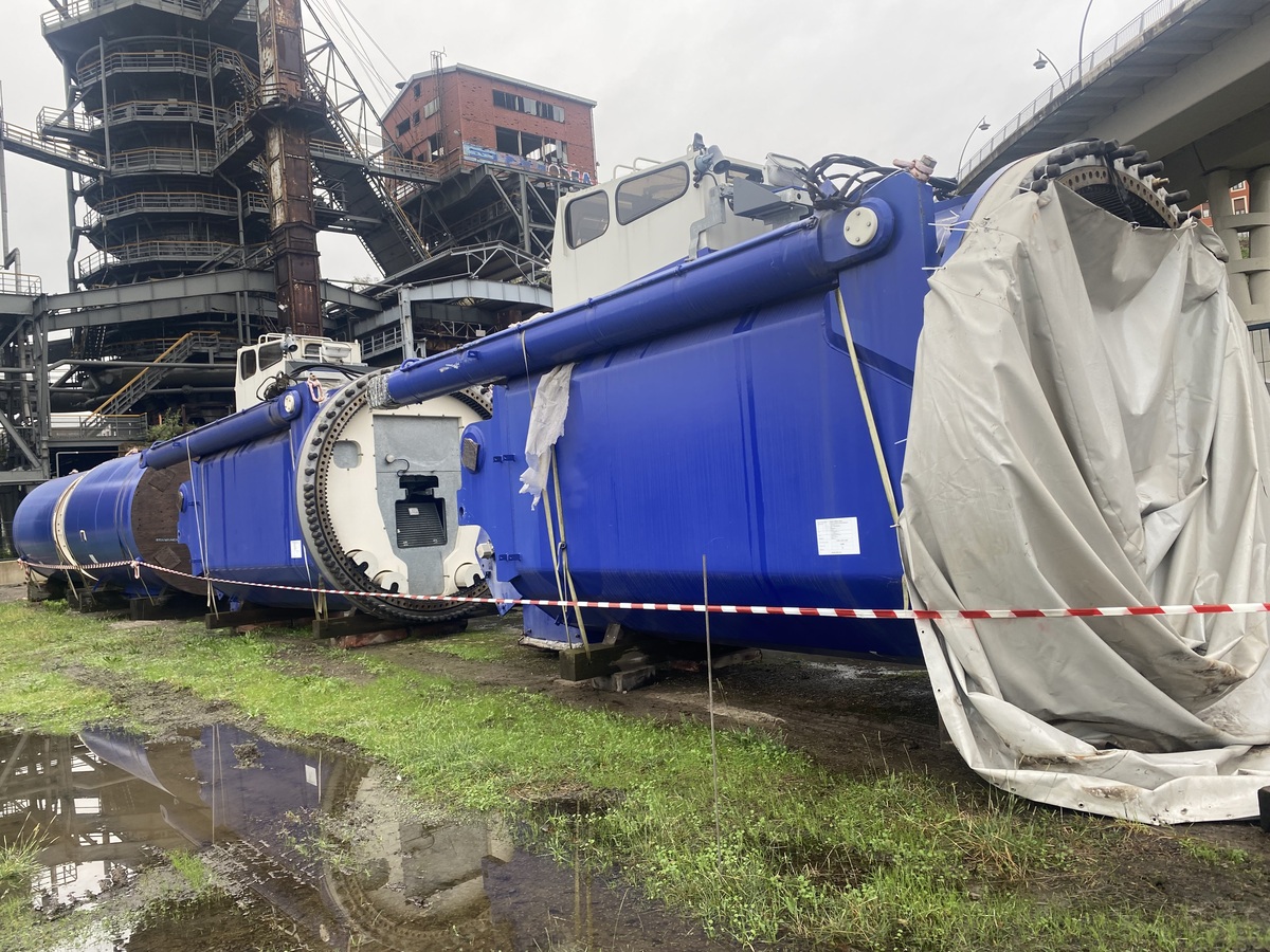 3389-liebherr-cbw-60-pedestal-crane_8