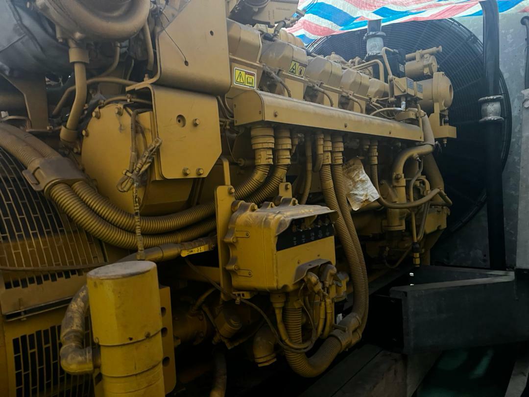 3392-3512b-caterpillar-marine-generators_17