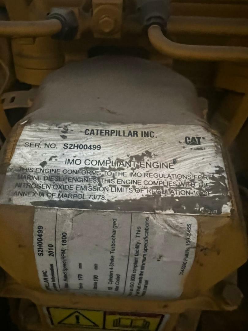 3392-3512b-caterpillar-marine-generators_10