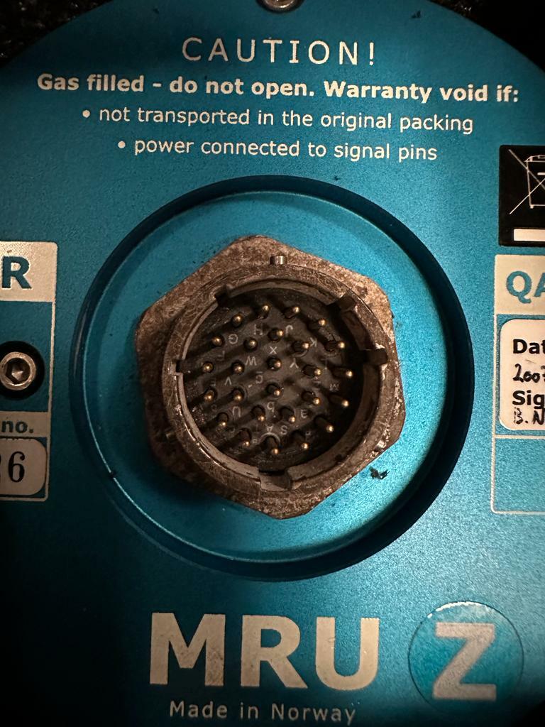 3463-kongsberg-mru-z-motion-reference-unit_4