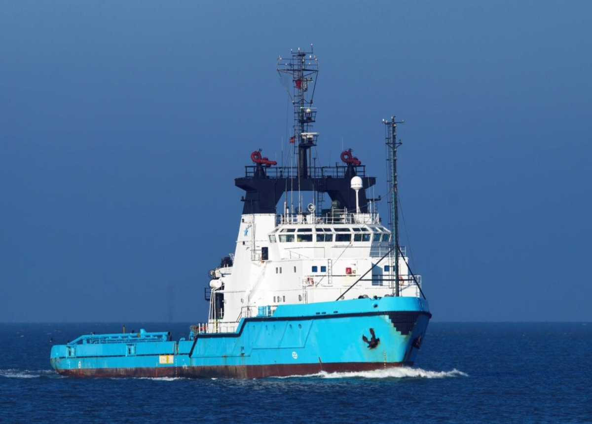 3666-anchor-handling-tug-supply-vessel_2