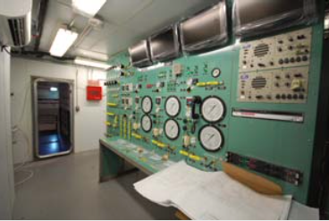 3708-veolia-12-man-saturation-diving-system_3