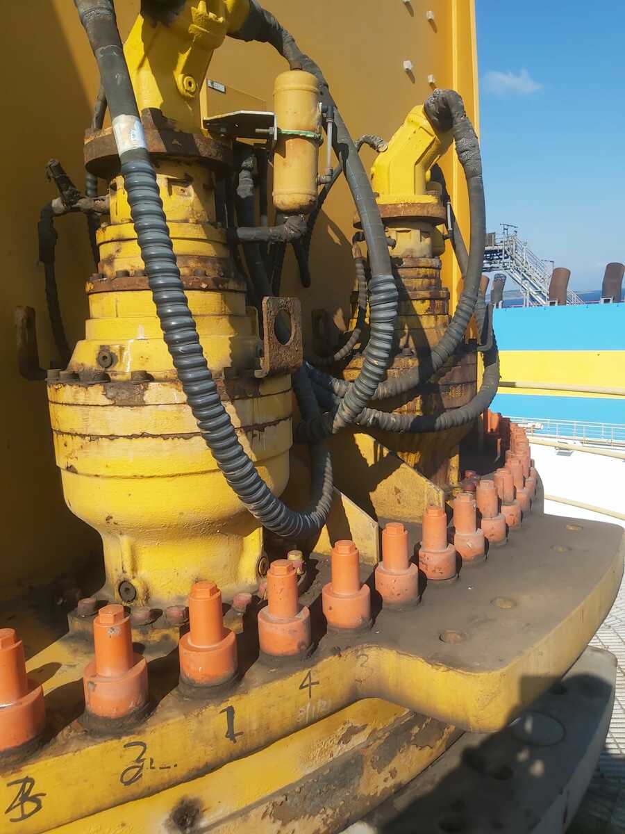 3715-85t-knuckle-boom-crane-nov-oc3932kce_4