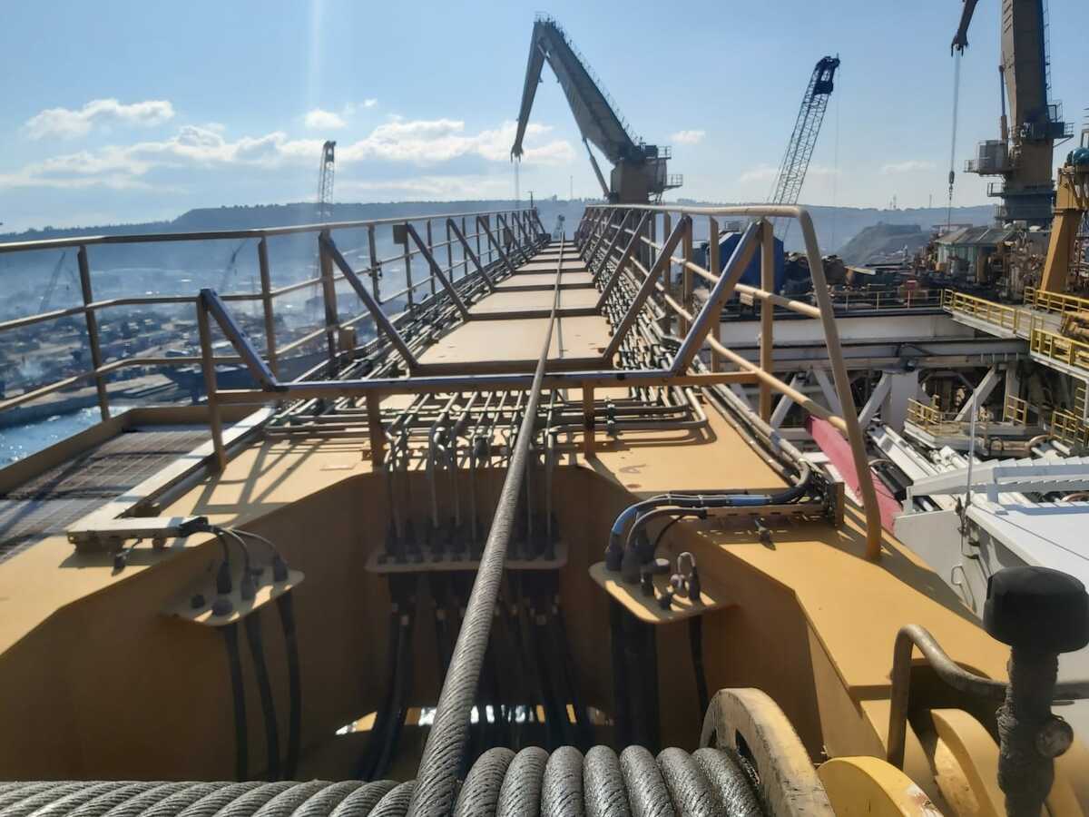 3715-85t-knuckle-boom-crane-nov-oc3932kce_2