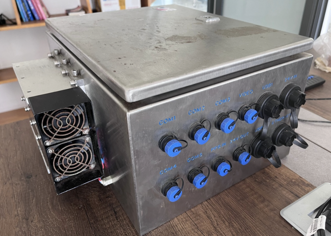 3732-geoswath-125khz-compact-side-scan-sonar_2