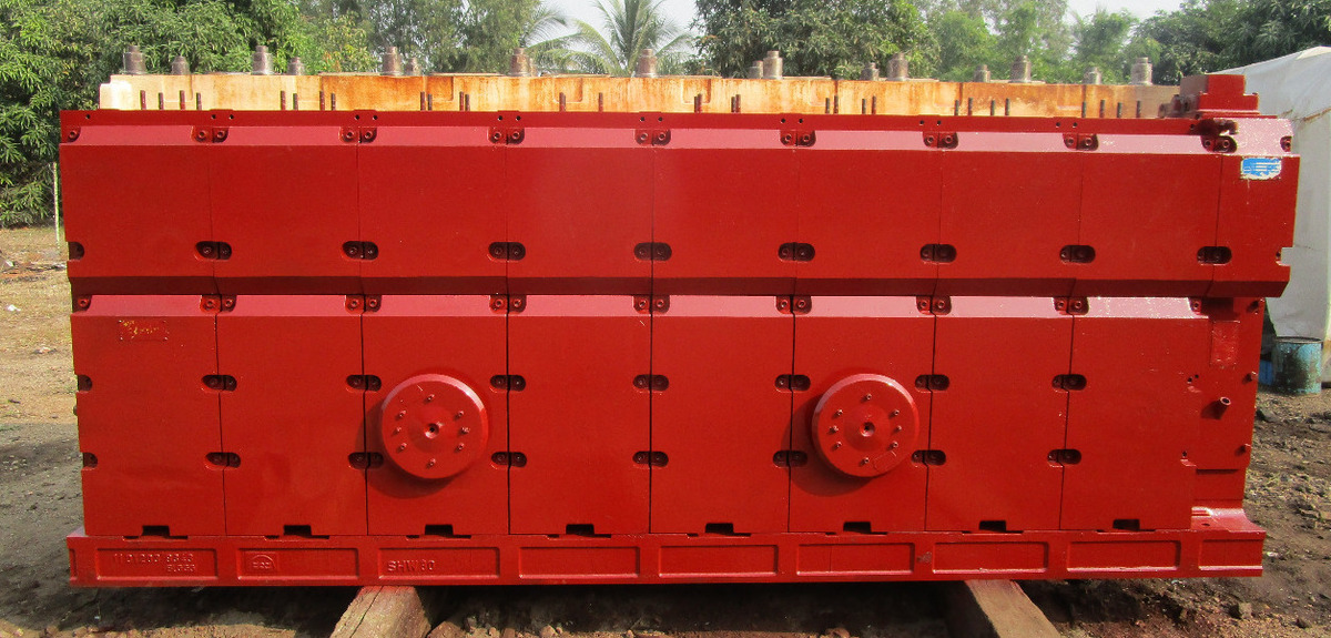 3738-man-8l27-38-marine-diesel-engine_1