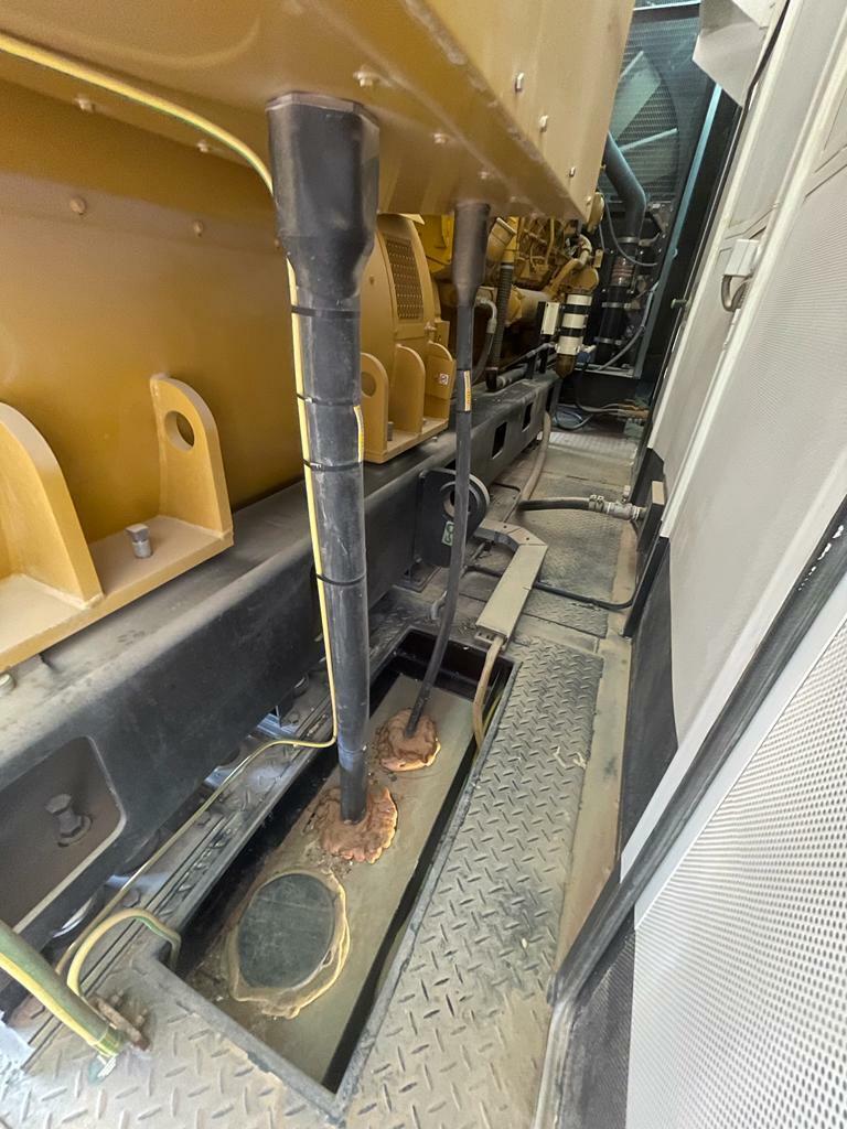 3780-caterpillar-3516c-diesel-engines_4