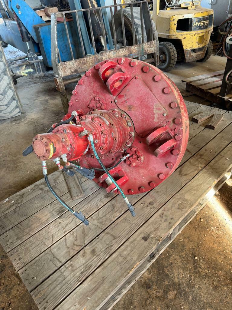 3787-nov-st120-iron-roughneck_11