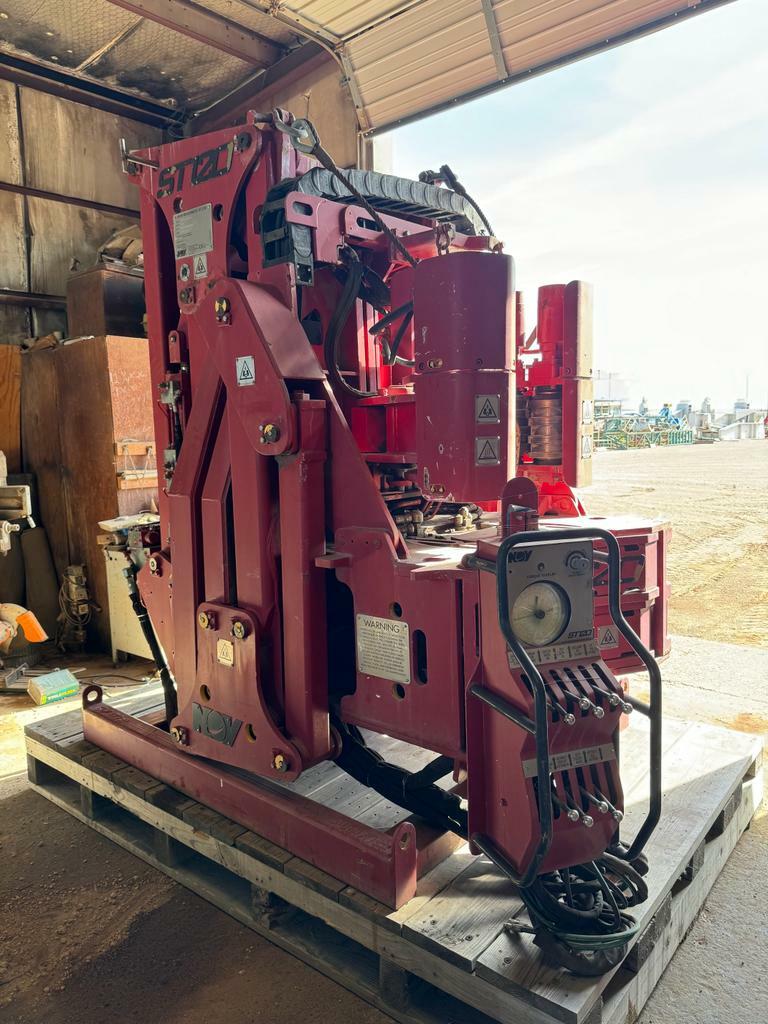 3787-nov-st120-iron-roughneck_4